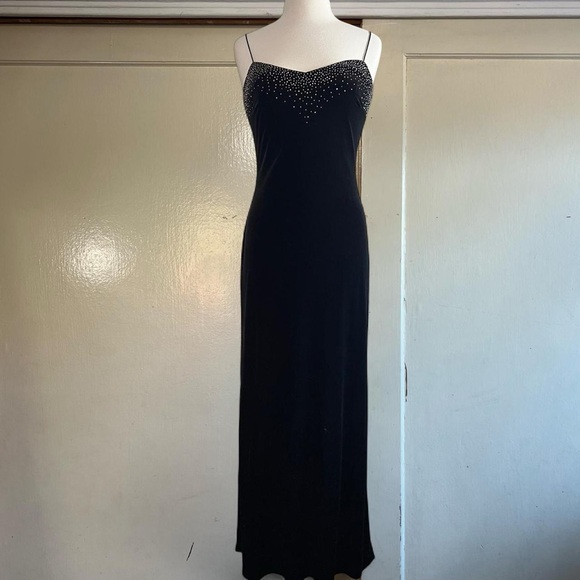 Dave & Johnny Dresses & Skirts - Dave & Johnny Black Velvet Beaded Maxi Dress with Silver Beads